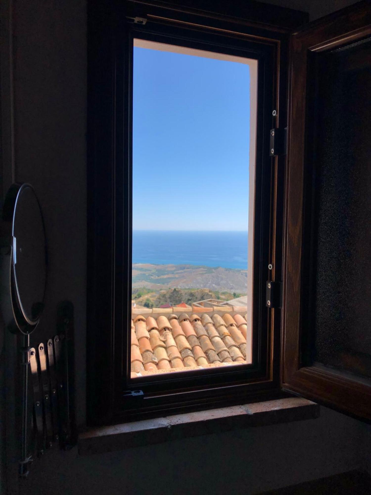 Perla Del Borgo Bed And Breakfast Santa Caterina dello Ionio Exterior photo
