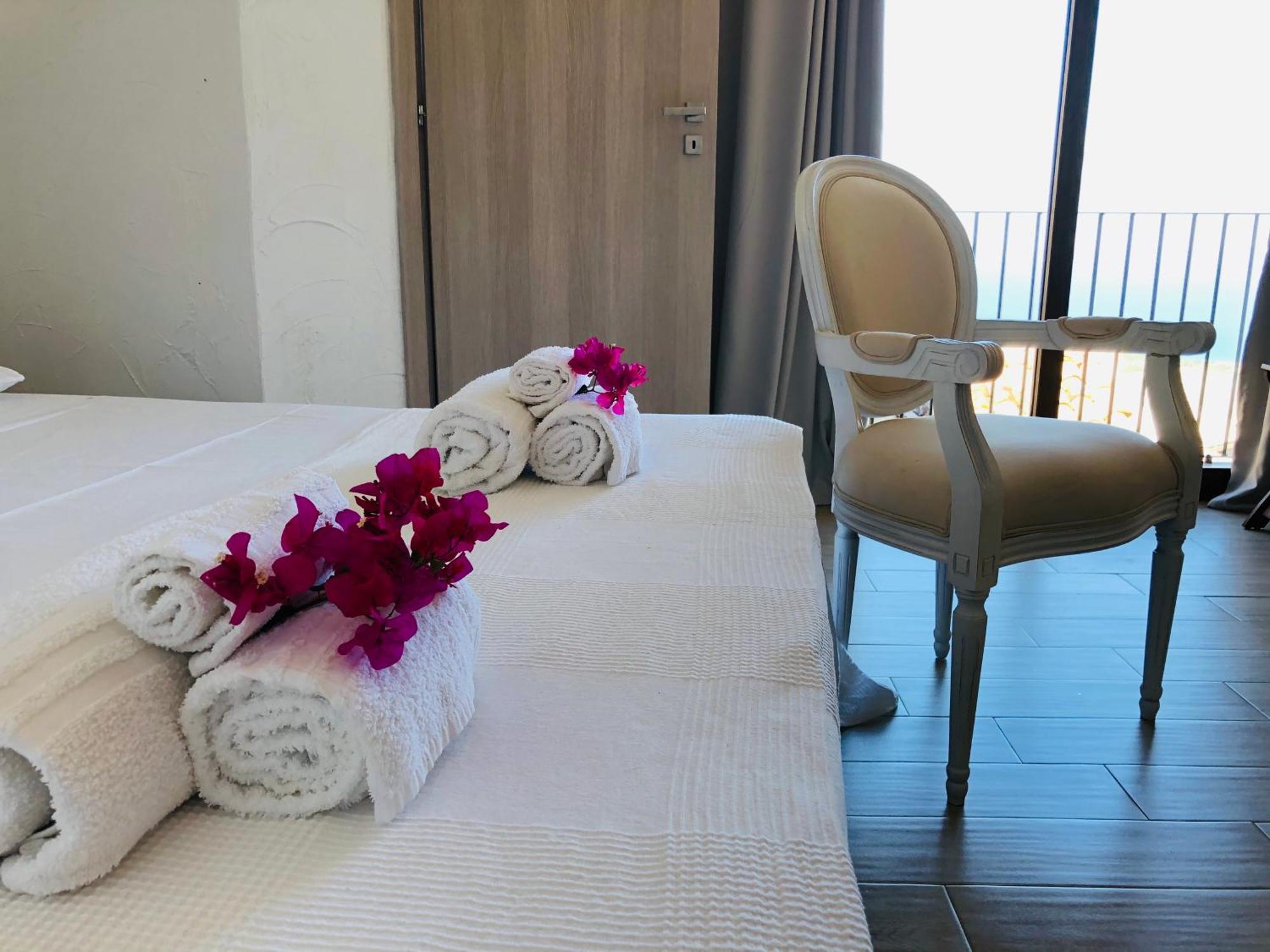 Perla Del Borgo Bed And Breakfast Santa Caterina dello Ionio Exterior photo