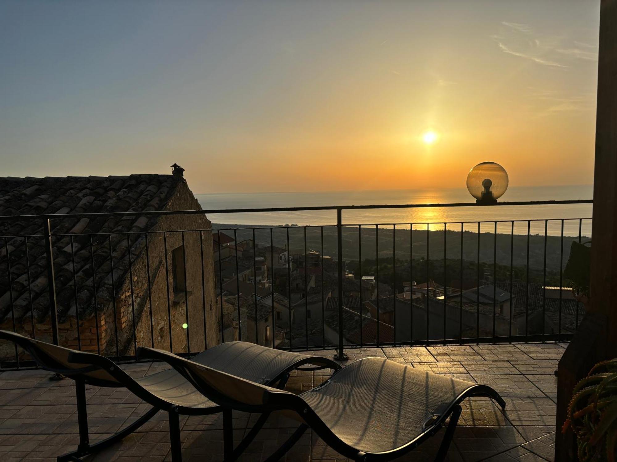 Perla Del Borgo Bed And Breakfast Santa Caterina dello Ionio Exterior photo