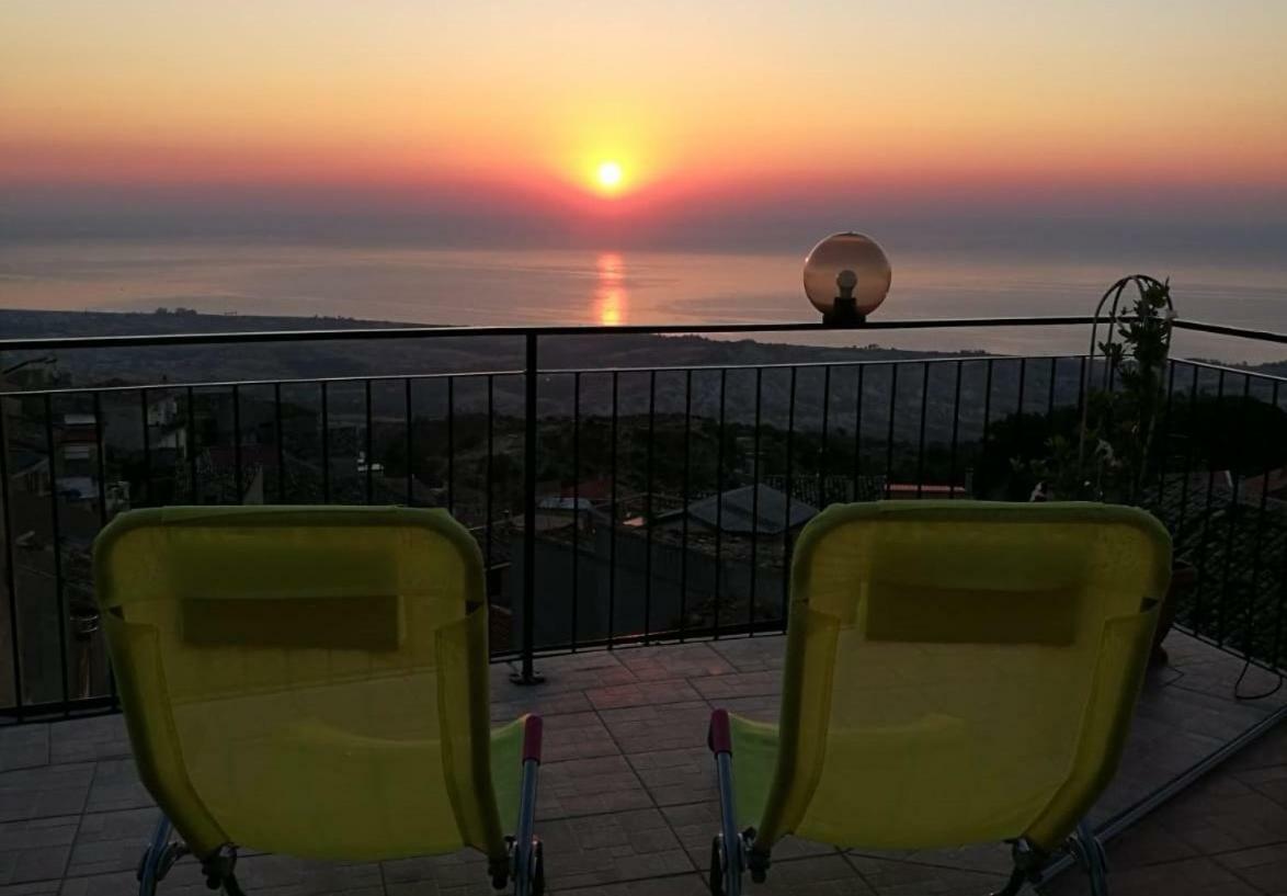 Perla Del Borgo Bed And Breakfast Santa Caterina dello Ionio Exterior photo